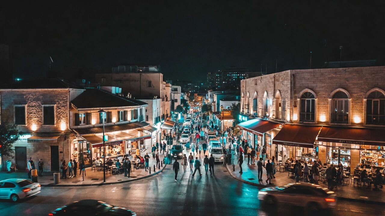 המפגש ההזוי עם אמן רחוב בתל אביב שהוביל למופע פרטי